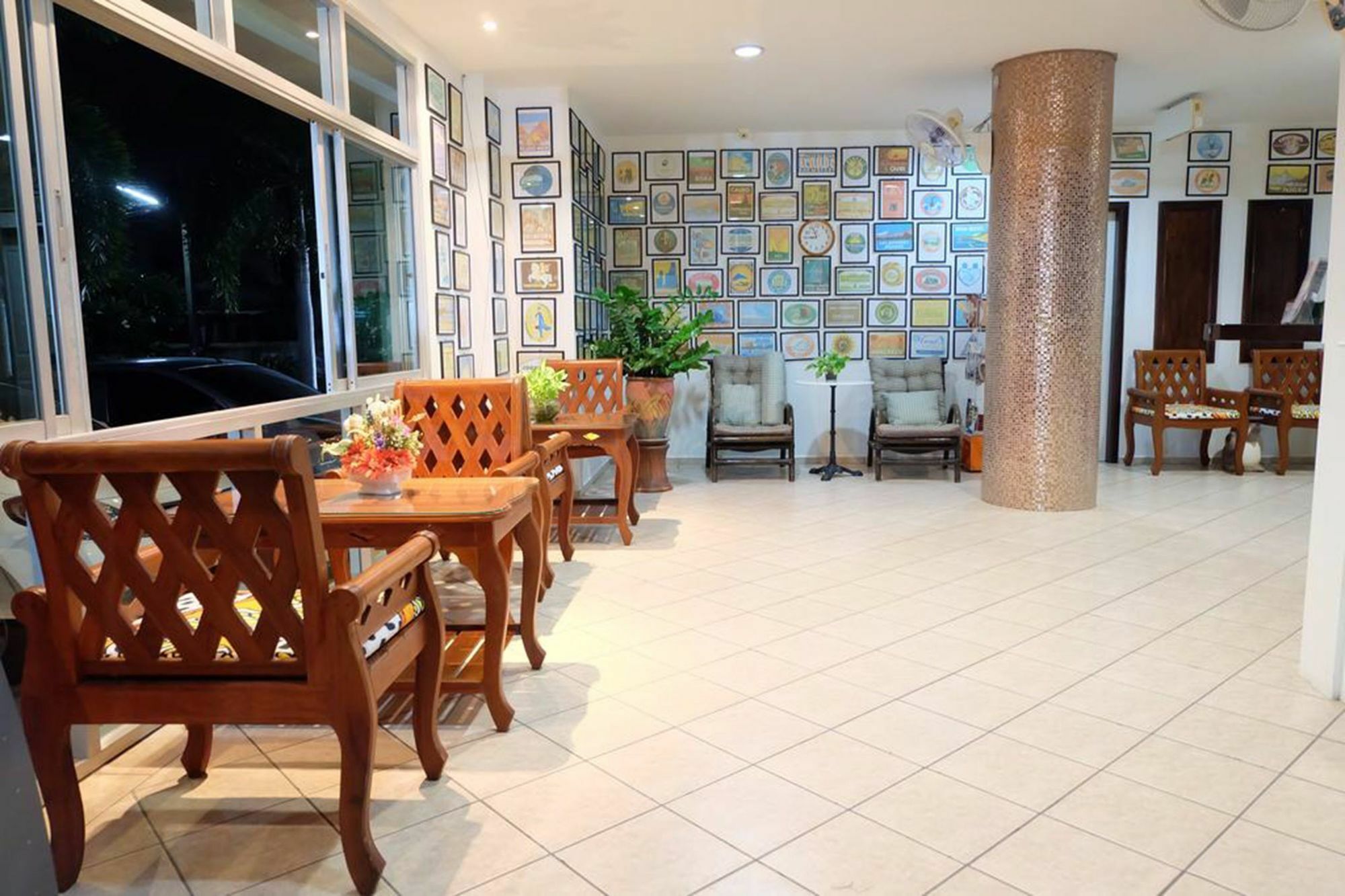 Lomsabai Apartments バンセーン エクステリア 写真