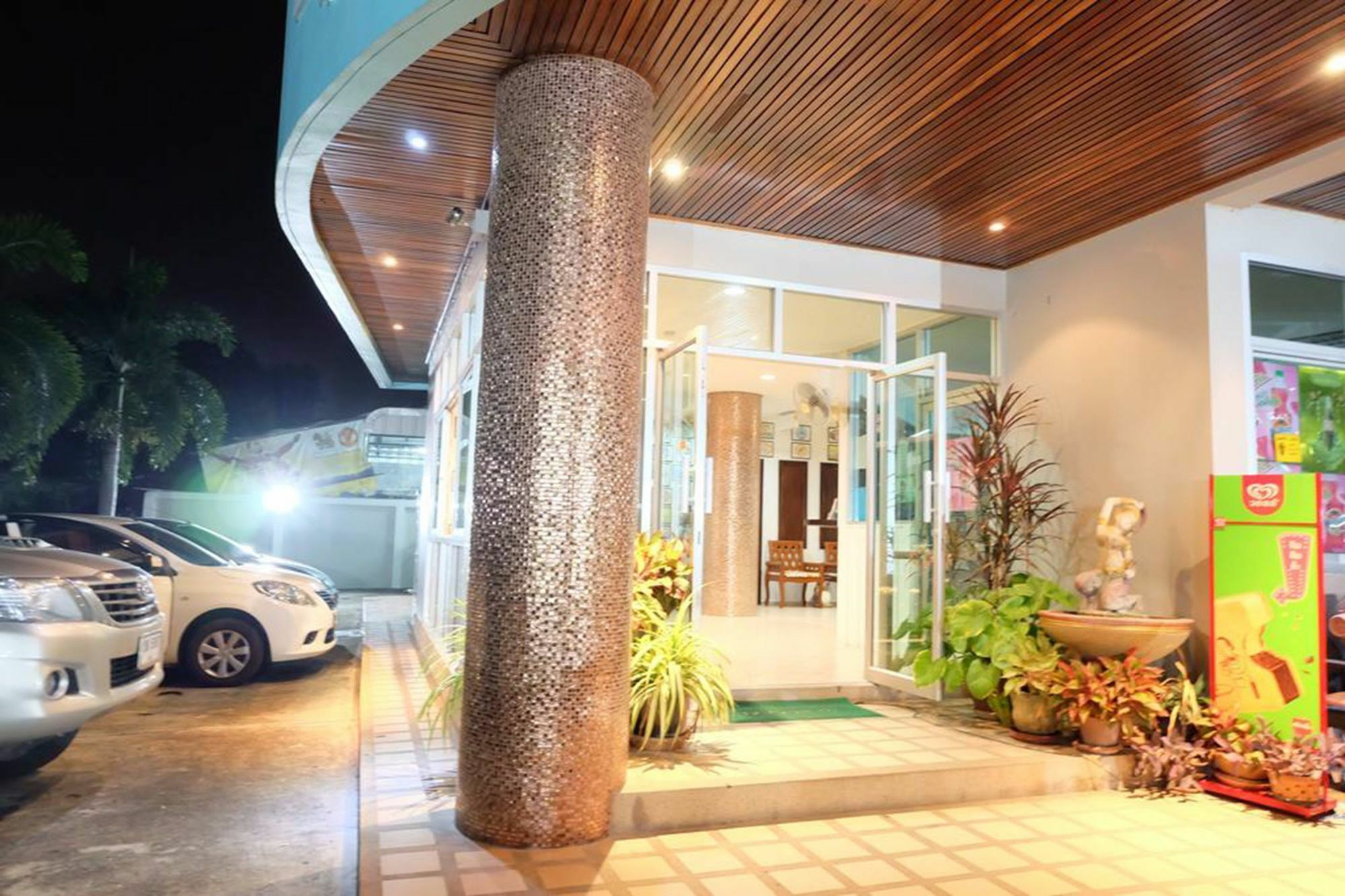 Lomsabai Apartments バンセーン エクステリア 写真